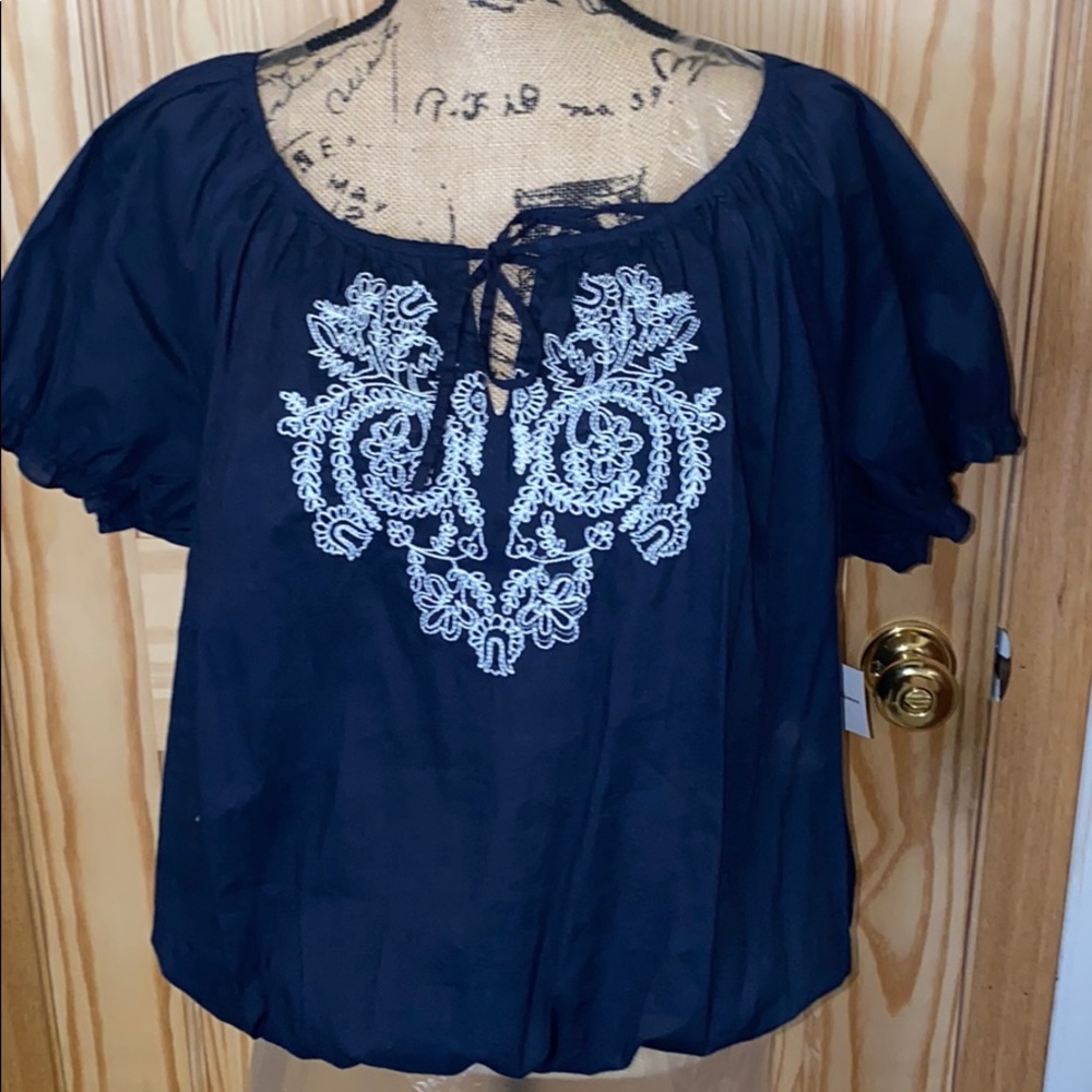 NWT! 😍 Kate Hill Blouson Top